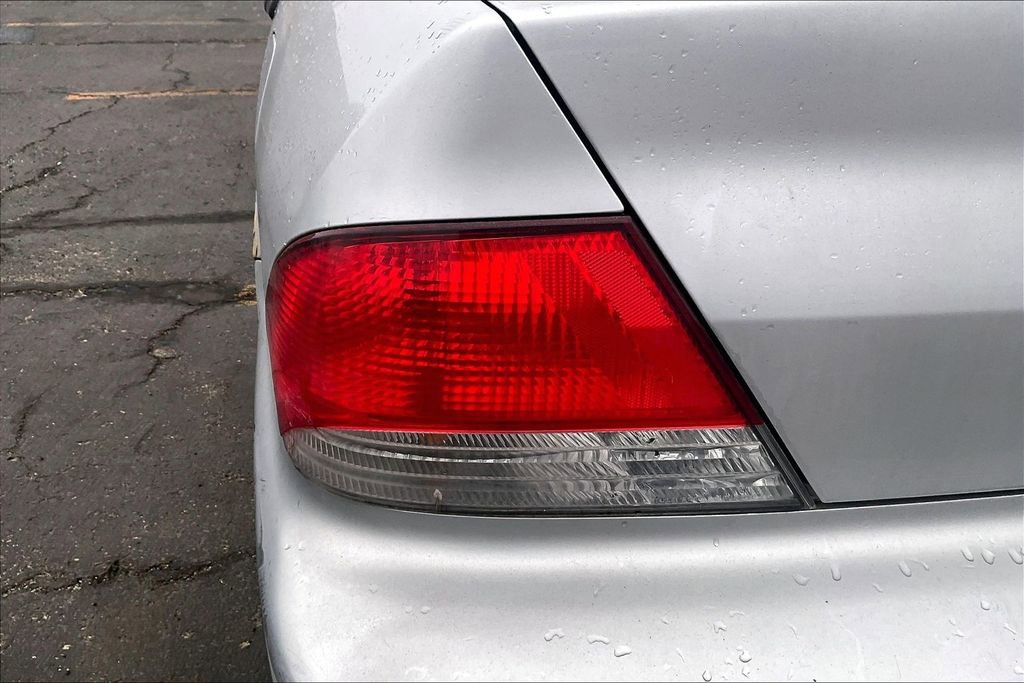 Used 2003 Mitsubishi Lancer ES image 13