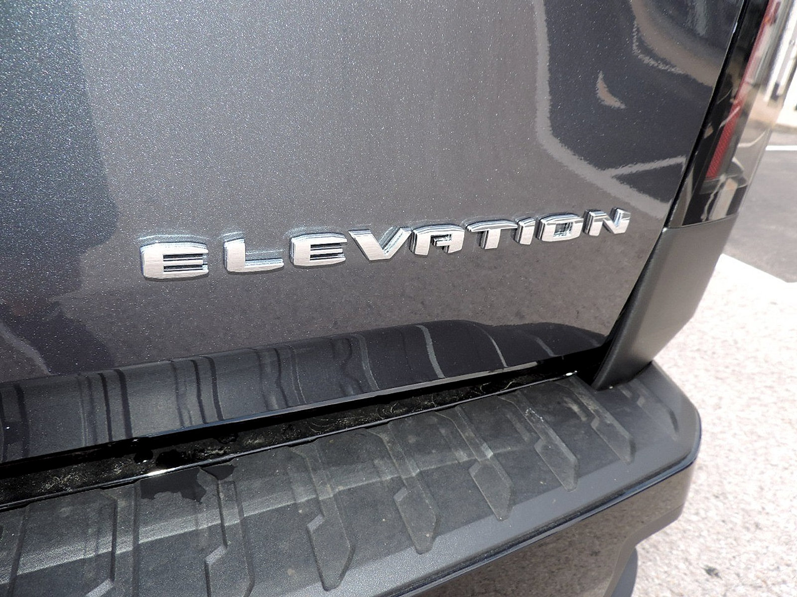 New 2026 GMC Sierra EV Elevation w/ Premium Package AWD/4WD image 12