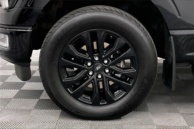 Used 2024 Ford F150 Lariat image 8