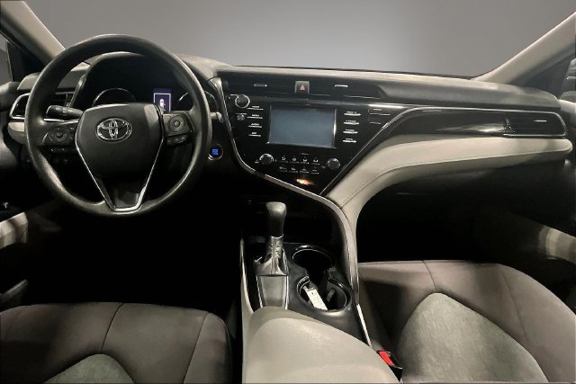 Used 2019 Toyota Camry LE w/ Convenience Package FWD image 7