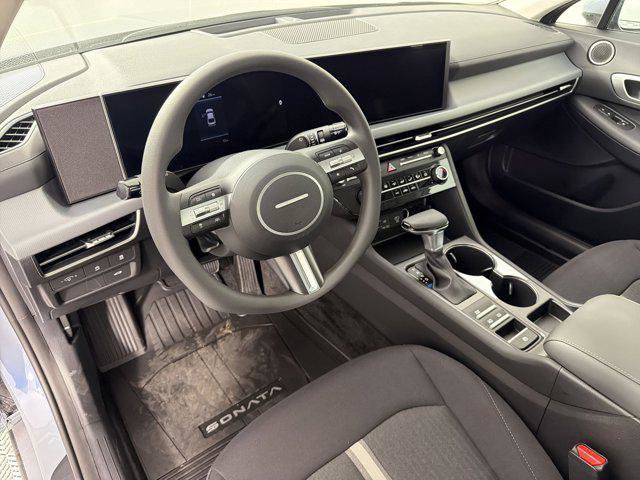 New 2026 Hyundai Sonata SE FWD image 4