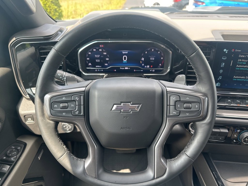 Used 2024 Chevrolet Silverado 1500 ZR2 w/ Technology Package image 12
