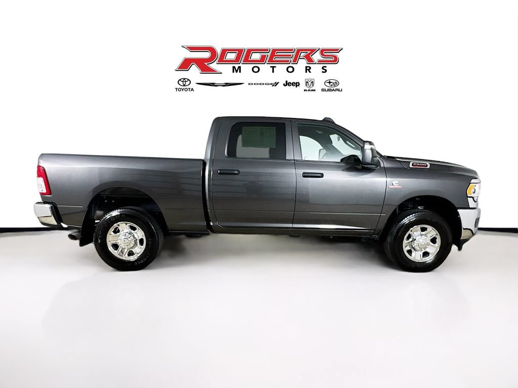 Certified 2024 RAM 2500 Tradesman w/ Chrome Appearance Group AWD/4WD image 9