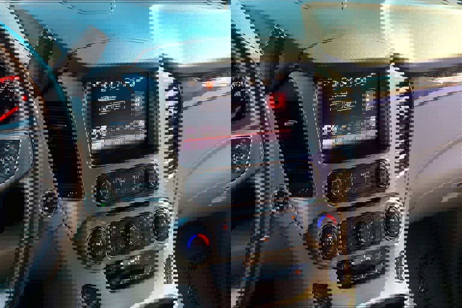 Used 2016 GMC Yukon XL Denali w/ Open Road Package image 6