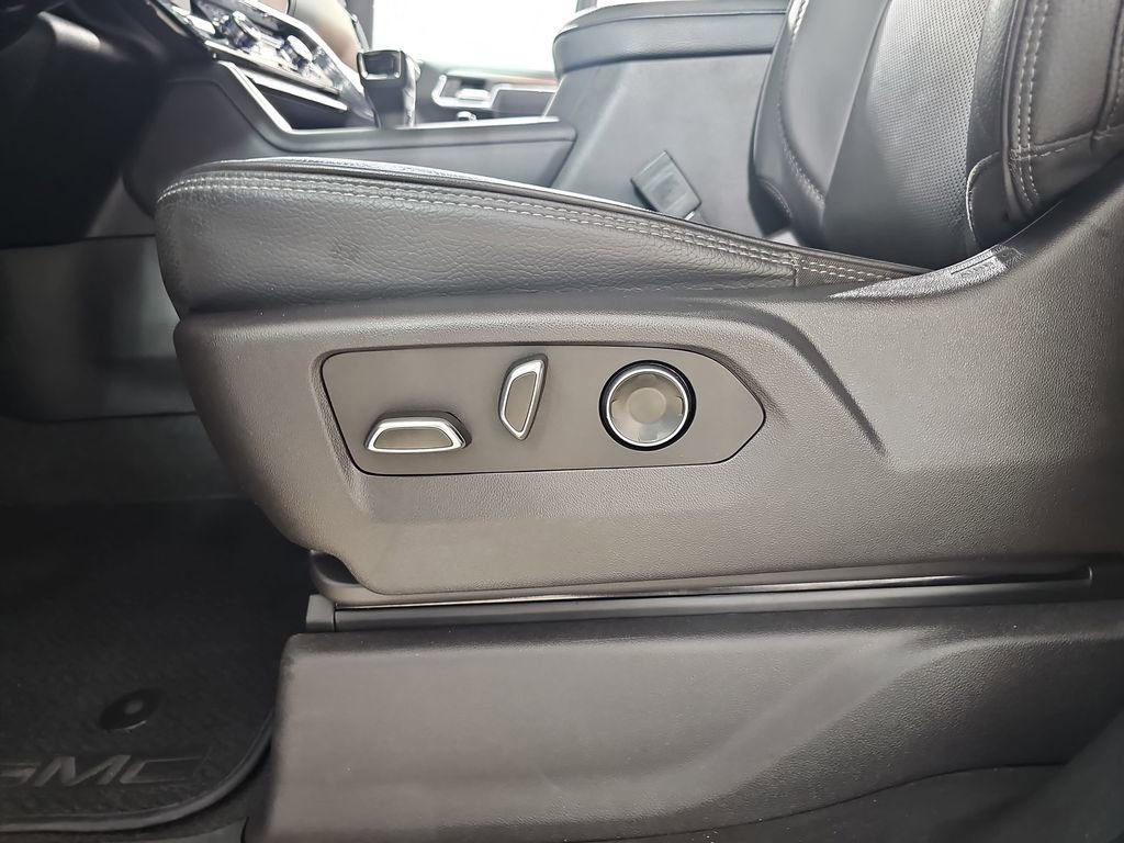 Certified 2024 GMC Sierra 1500 Denali w/ Denali Reserve Package AWD/4WD image 34