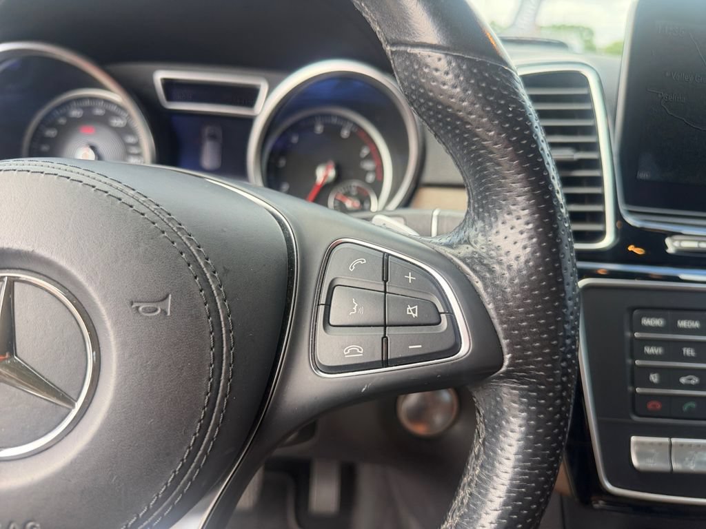 Used 2017 Mercedes-Benz GLS 450 4MATIC image 14