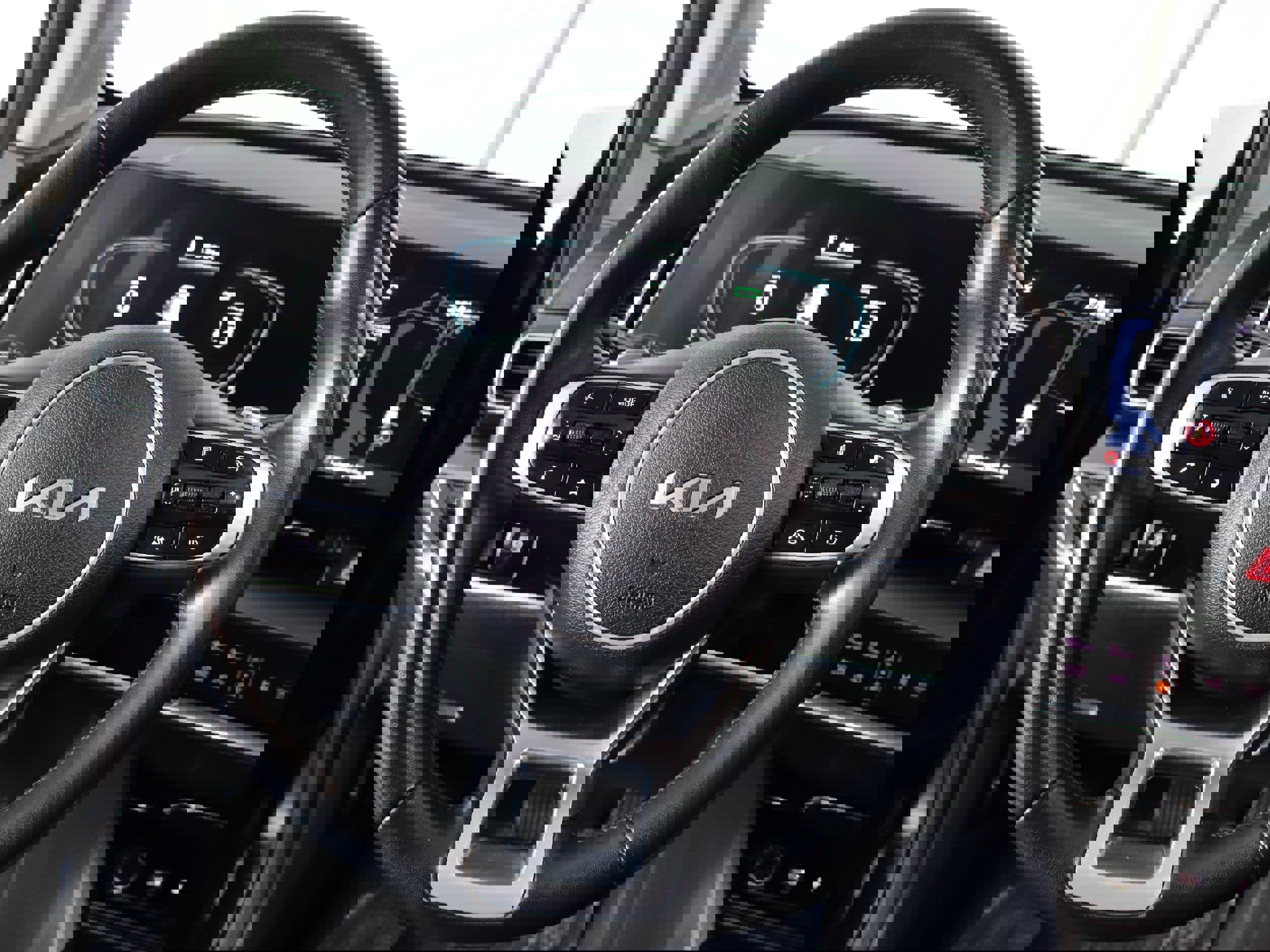 Used 2023 Kia Sportage EX w/ EX Premium Package image 15