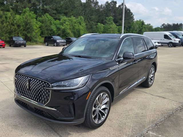 Used 2025 Lincoln Aviator Reserve w/ Illumination Package AWD/4WD image 1