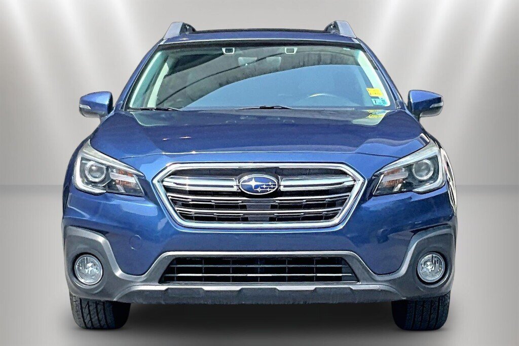 Used 2019 Subaru Outback 2.5i Limited AWD/4WD image 2