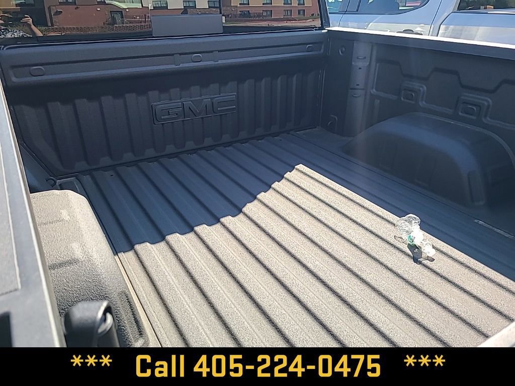 New 2025 GMC Sierra 1500 Denali image 8