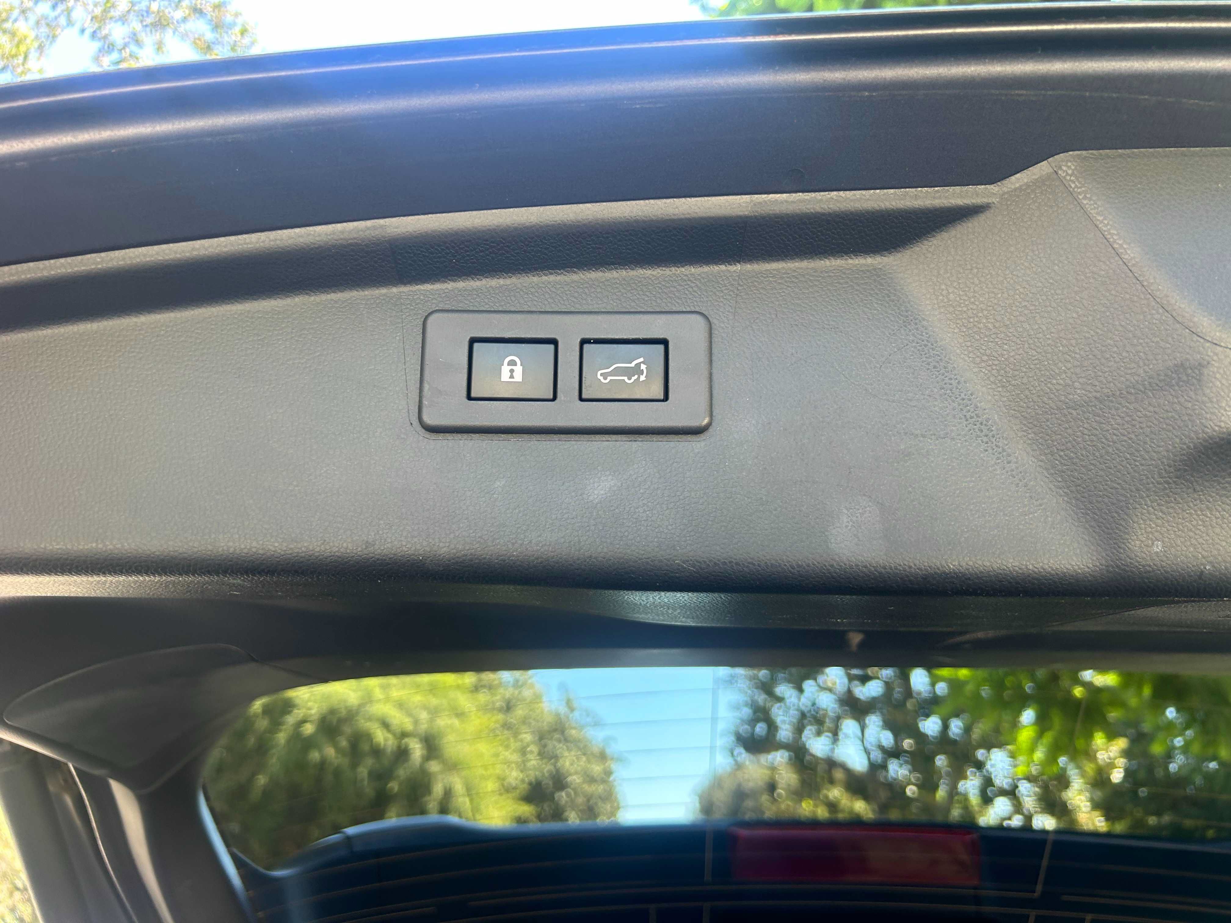 Used 2020 Subaru Outback Limited AWD/4WD image 19