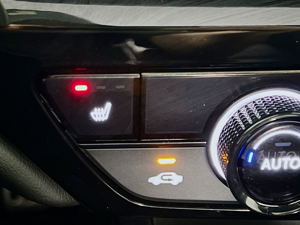 Used 2024 Honda Accord Sport image 19