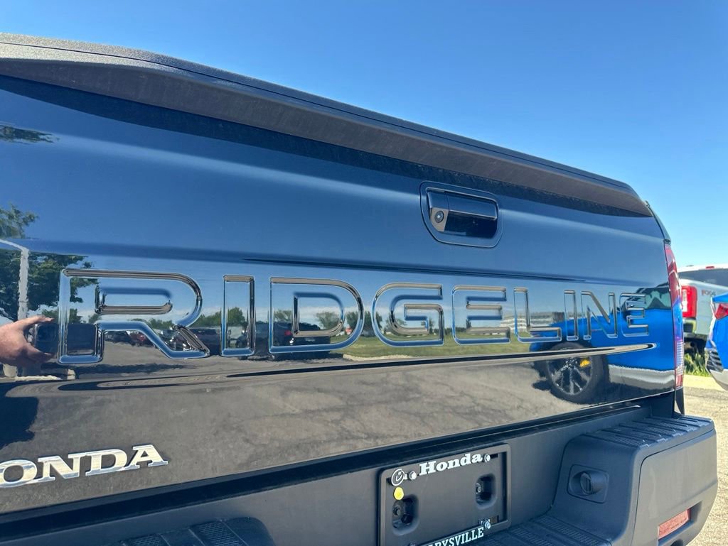 Certified 2025 Honda Ridgeline RTL+ image 8