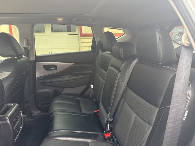 Used 2021 Nissan Murano SL w/ SL Moonroof Package FWD image 14
