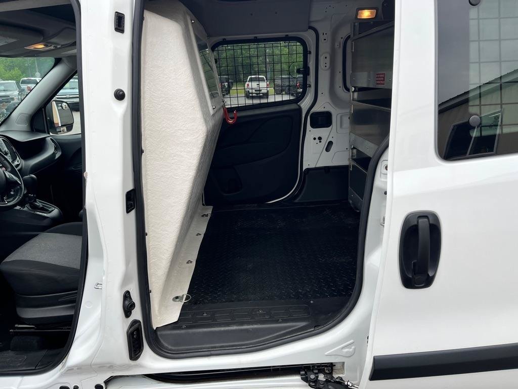 Used 2019 RAM ProMaster City Tradesman SLT FWD image 13