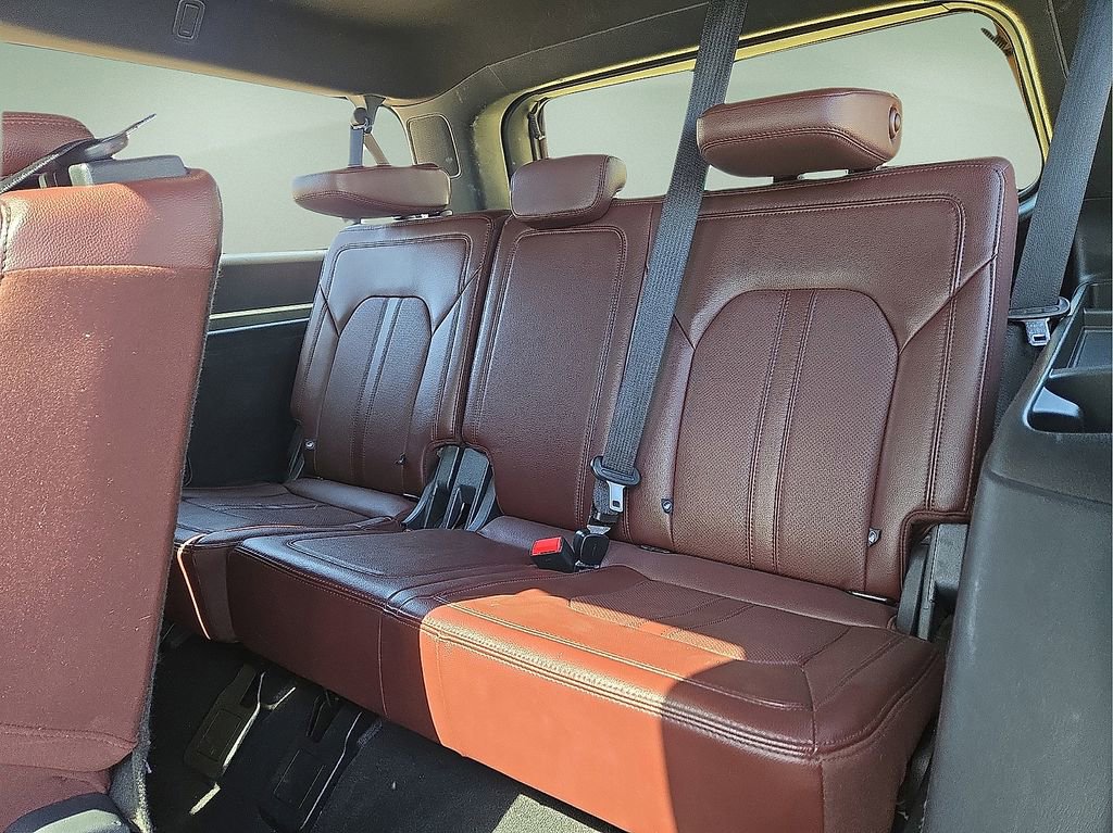 Used 2024 Ford Expedition Max Limited image 14