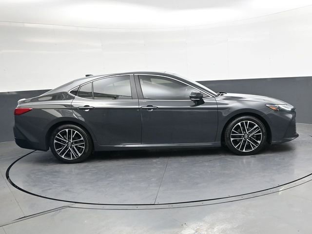 Used 2025 Toyota Camry XLE w/ Premium Plus Package FWD image 3