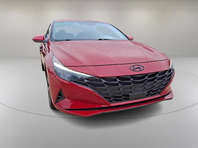 Certified 2023 Hyundai Elantra SEL w/ Convenience Package FWD image 2