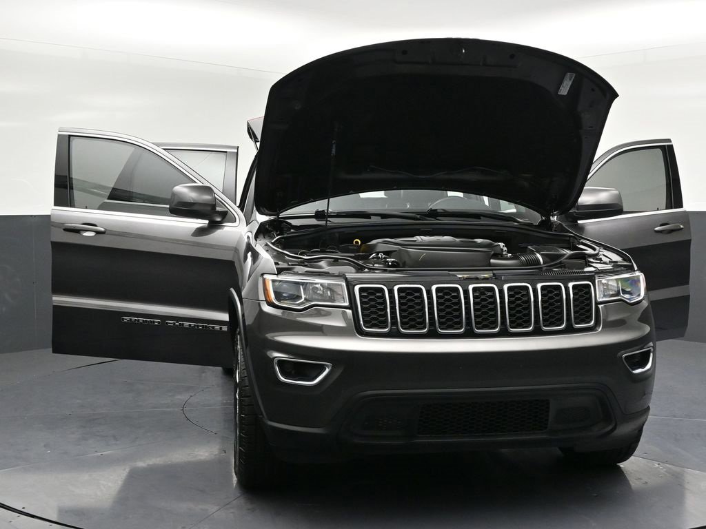 Used 2021 Jeep Grand Cherokee Laredo X image 37