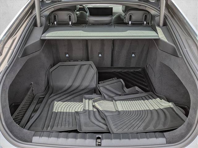 Used 2023 BMW i4 eDrive40 w/ Premium Package RWD image 6