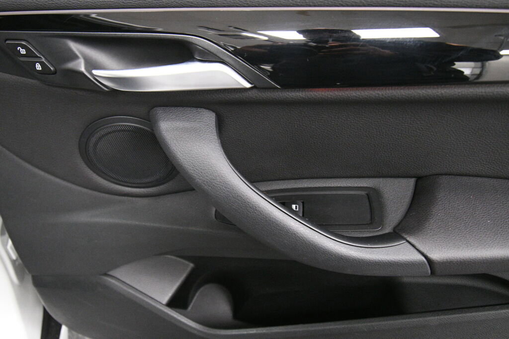 Used 2019 BMW X1 xDrive28i w/ Convenience Package image 30