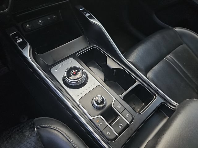 Used 2021 Kia Sorento EX FWD image 22