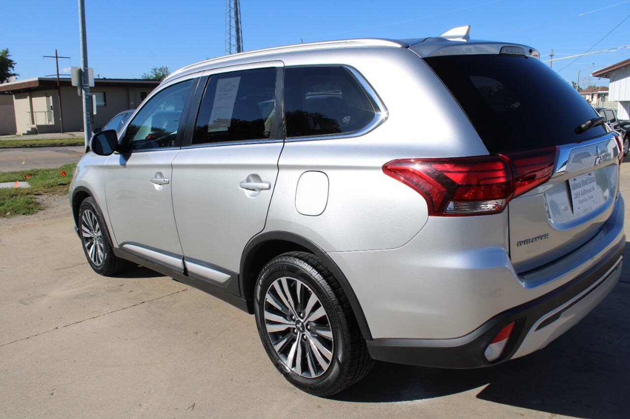 Used 2020 Mitsubishi Outlander SEL FWD image 8