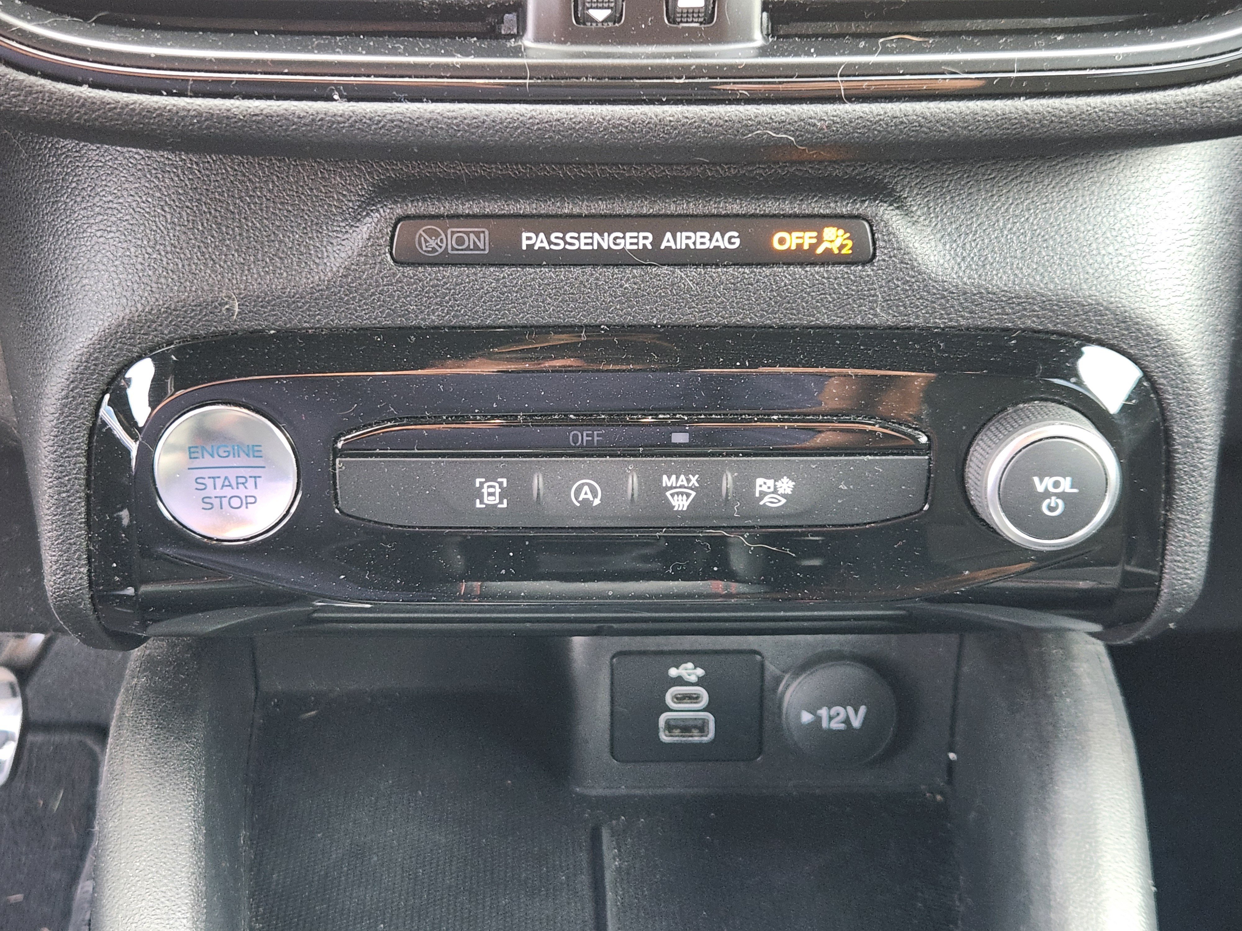 Used 2024 Ford Escape ST-Line w/ Tech Pack #1 FWD image 20