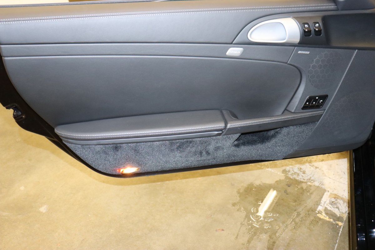 Used 2008 Porsche Cayman S RWD image 35