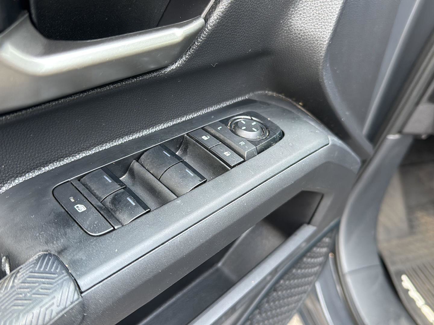 Certified 2024 Toyota Tacoma TRD Sport w/ TRD Sport Upgrade Package image 28