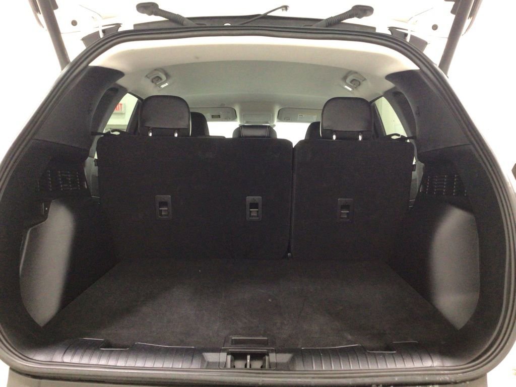 Used 2024 Ford Escape Platinum image 21