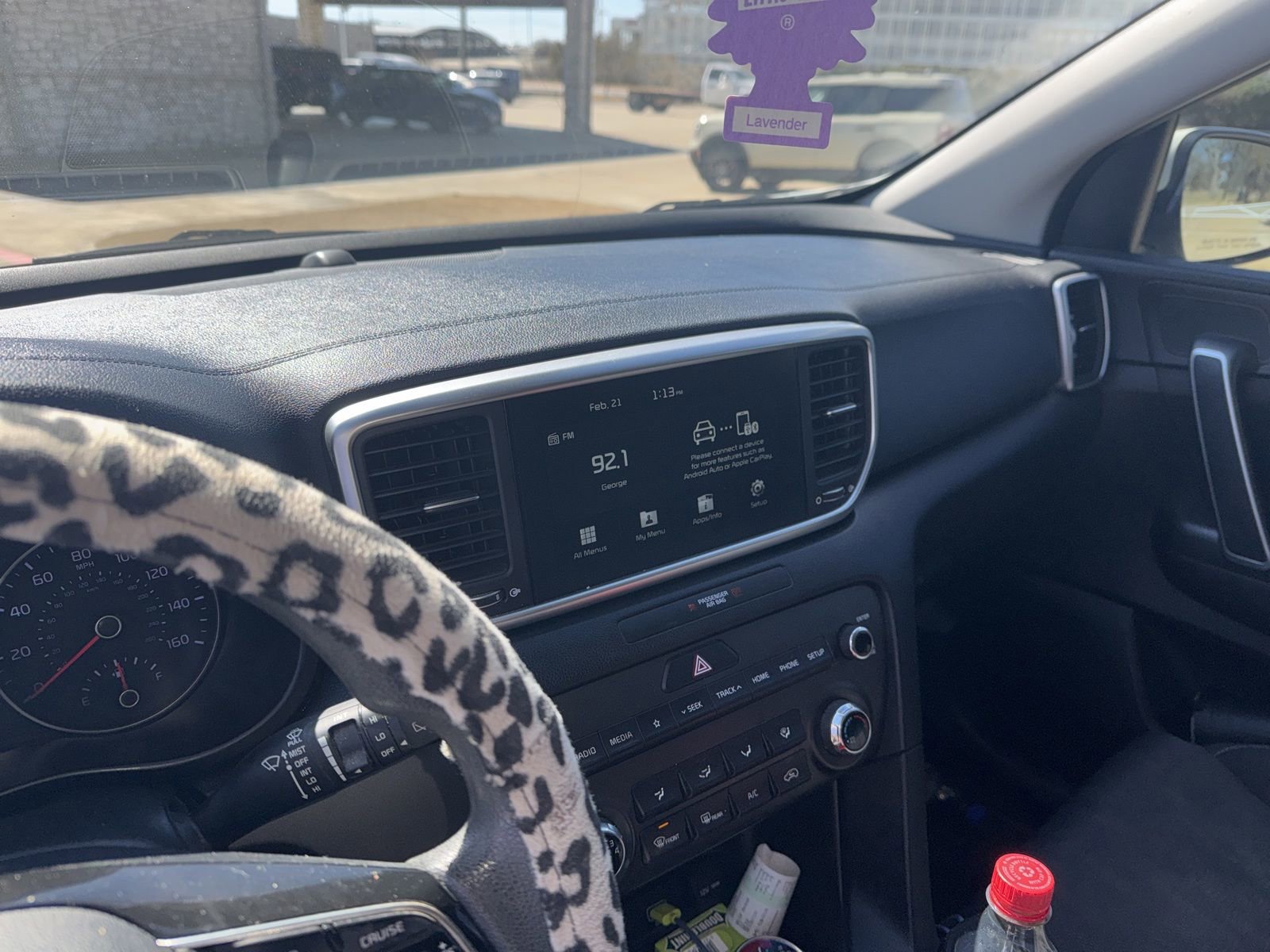 Used 2020 Kia Sportage LX image 13