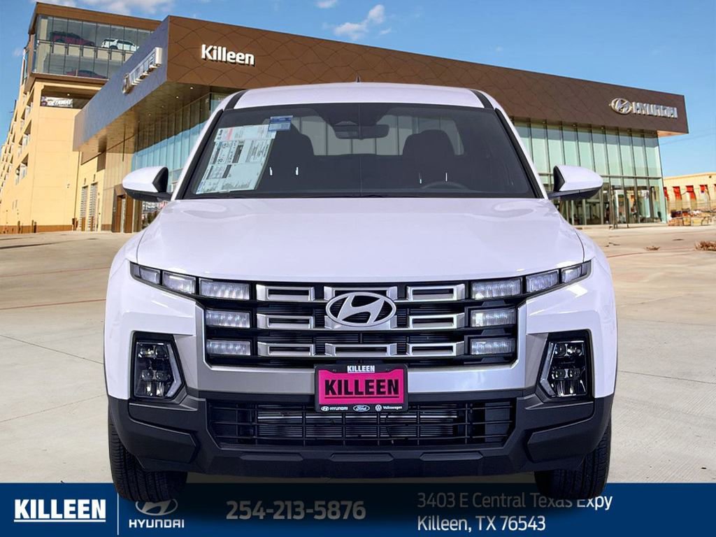 Used 2025 Hyundai Santa Cruz SE image 4