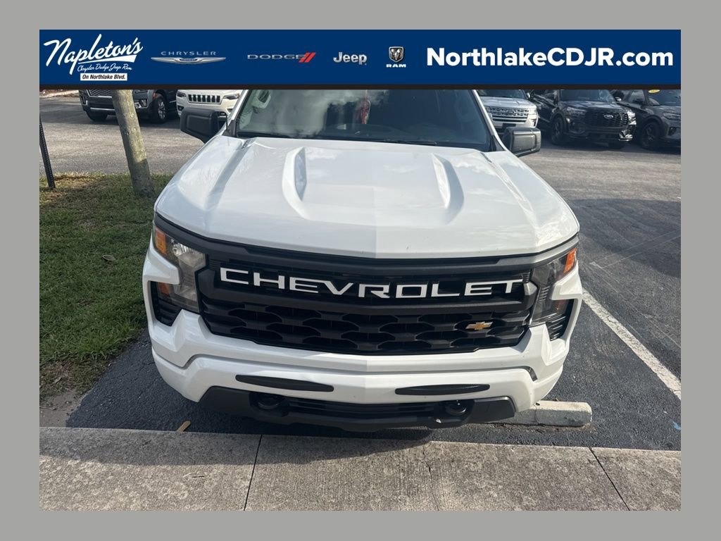 Used 2024 Chevrolet Silverado 1500 Custom RWD image 1