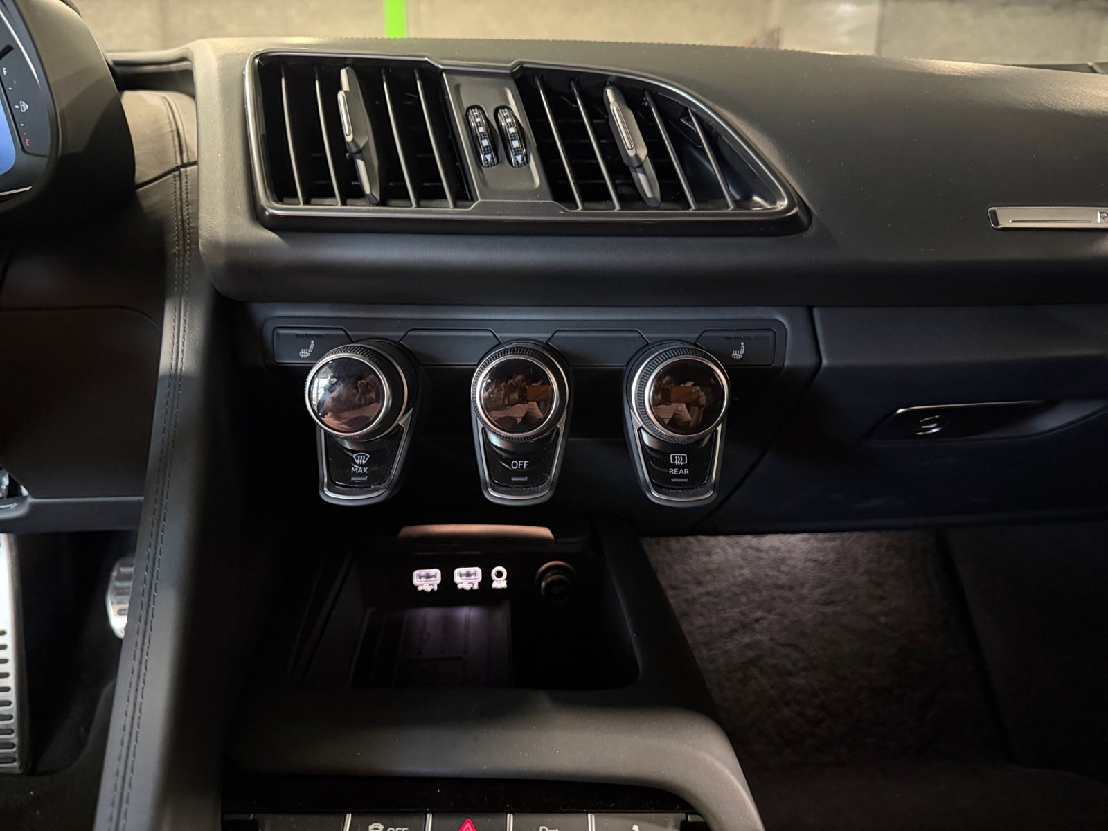 Used 2023 Audi R8 V10 performance image 45