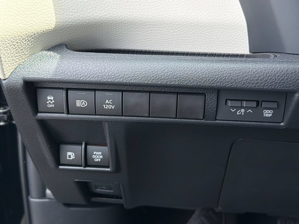 New 2026 Toyota Sienna Limited AWD/4WD image 23