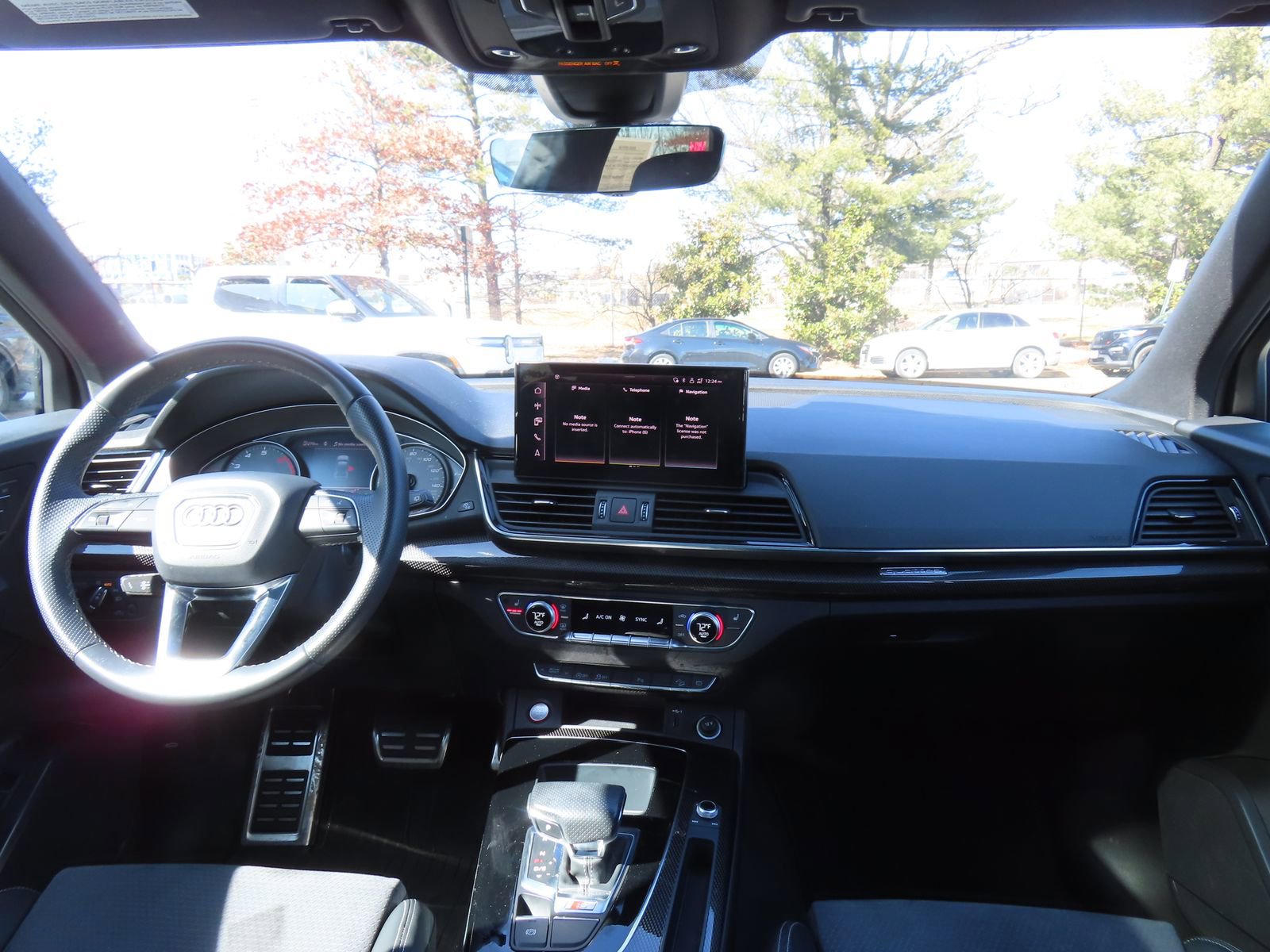 Used 2023 Audi SQ5 Premium w/ Convenience Package image 16