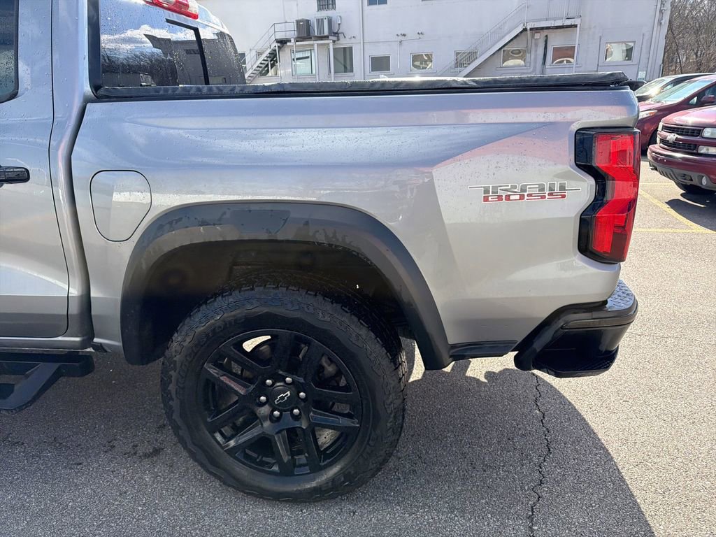 Used 2024 Chevrolet Colorado Trail Boss w/ Technology Package image 6