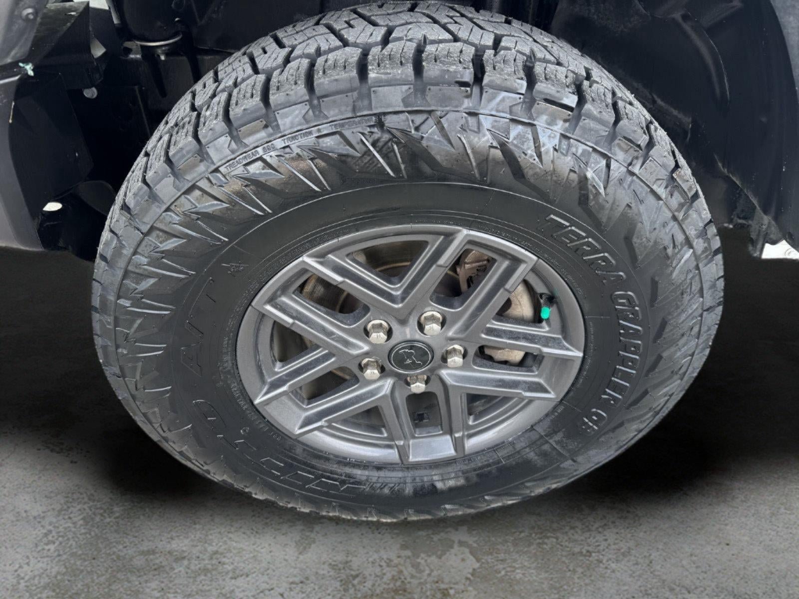 Used 2025 Jeep Wrangler Unlimited Sport AWD/4WD image 6