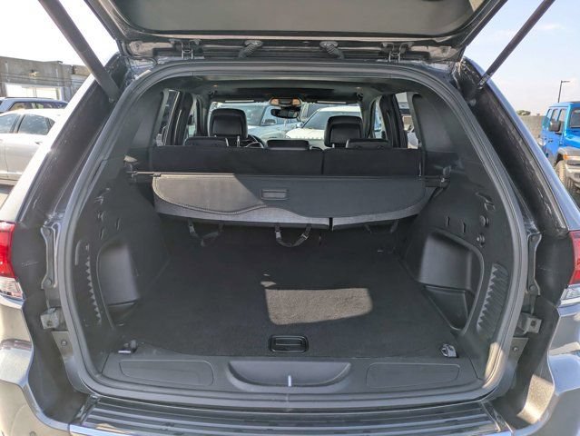 Certified 2021 Jeep Grand Cherokee Limited w/ Trailer Tow Group IV AWD/4WD image 12