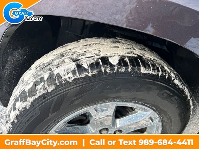 Used 2015 GMC Acadia SLE image 26