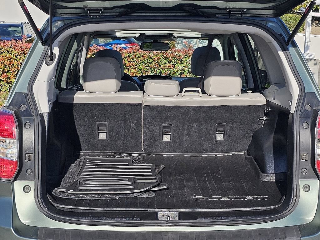 Used 2015 Subaru Forester 2.5i Limited w/ Popular Package #2 AWD/4WD image 12