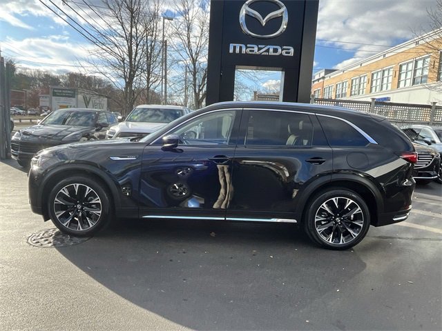 Certified 2024 MAZDA CX-90 Plug-In Hybrid w/ Premium Pkg image 5
