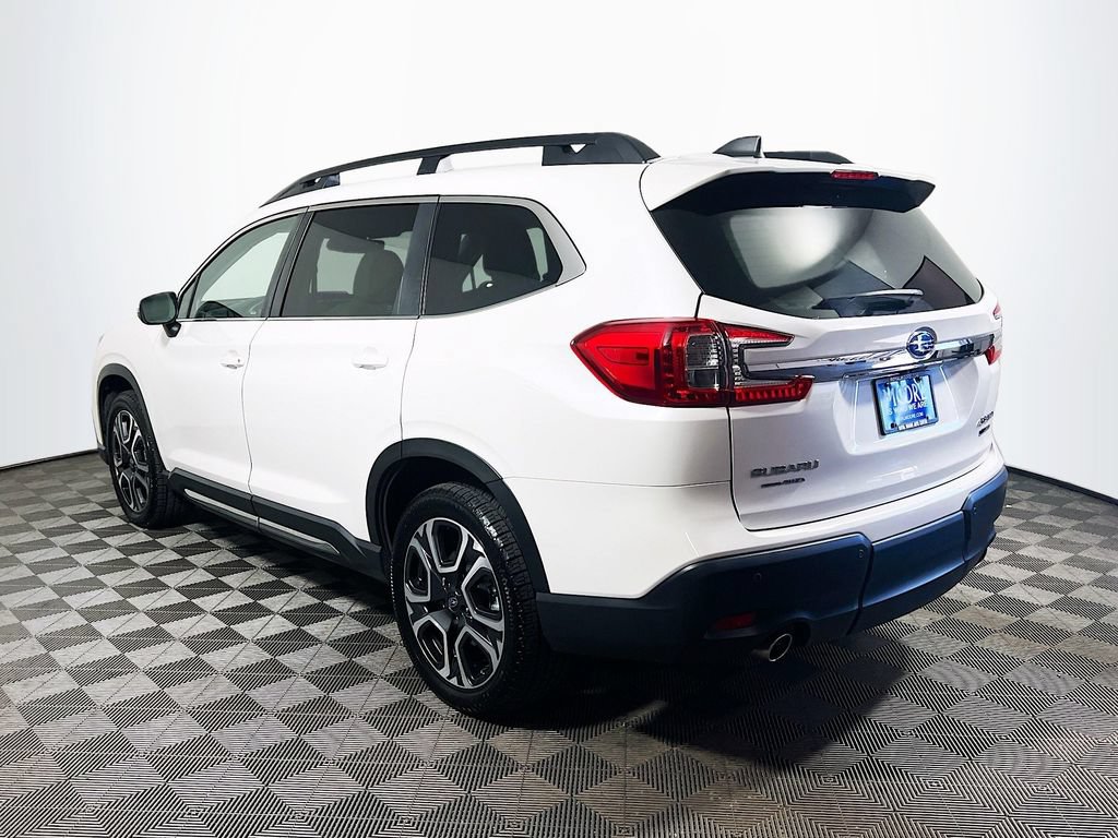 Used 2023 Subaru Ascent Limited AWD/4WD image 5