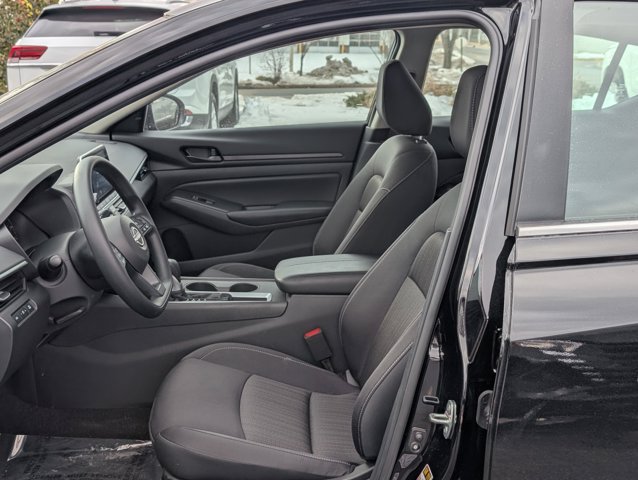 Certified 2025 Nissan Altima 2.5 S FWD image 16
