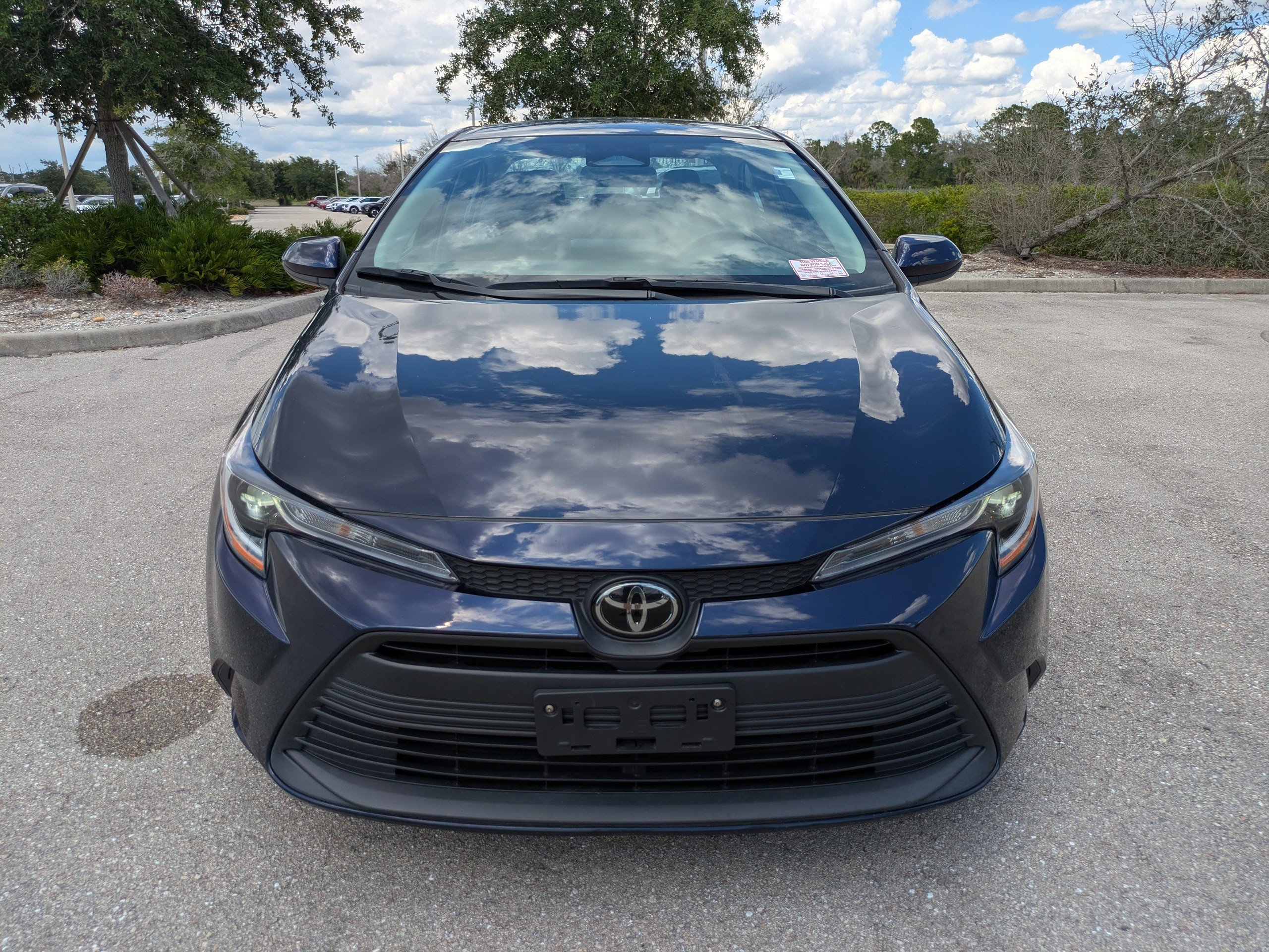 Used 2024 Toyota Corolla LE FWD image 12