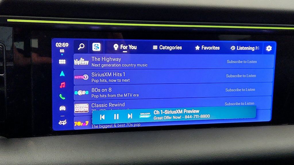 Used 2025 Porsche Macan Electric w/ Premium Package image 19