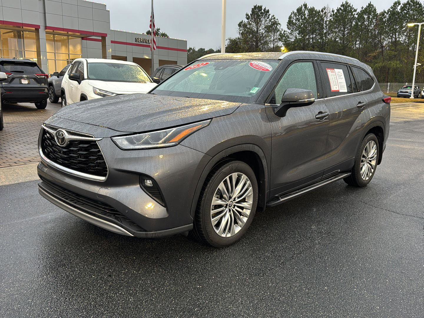 Certified 2022 Toyota Highlander Platinum