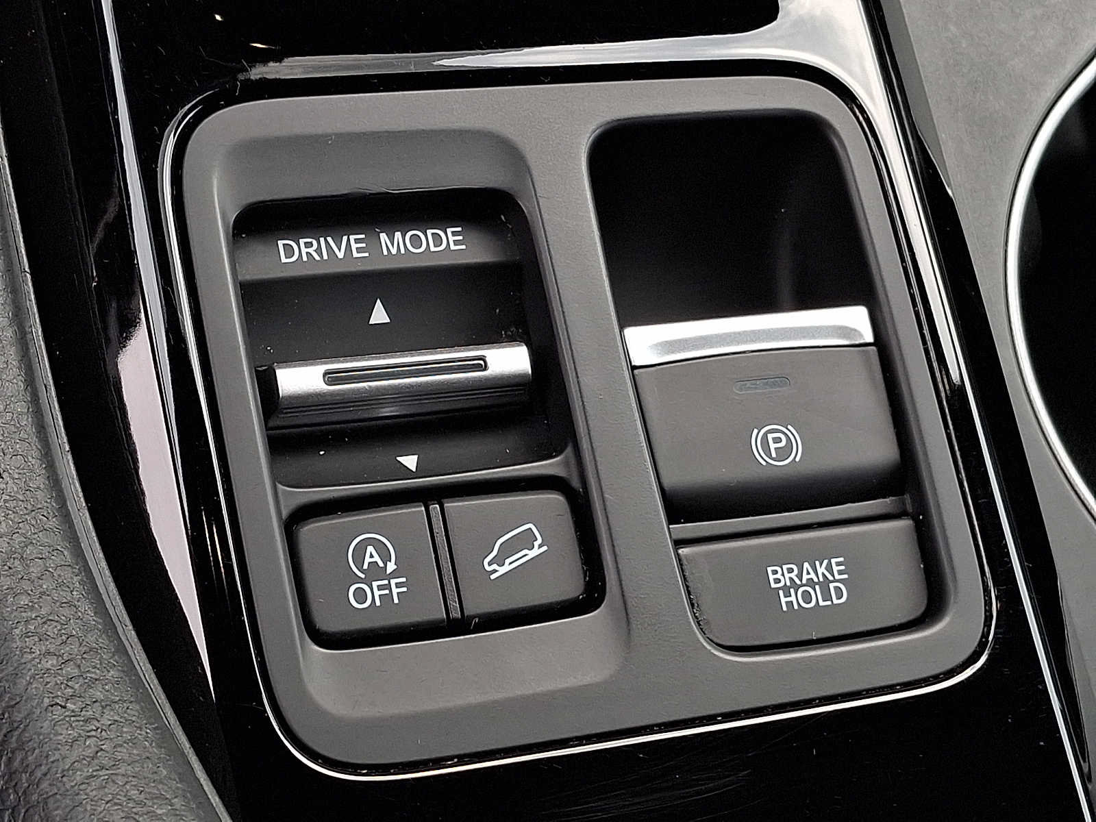 Used 2025 Honda Pilot Sport image 22