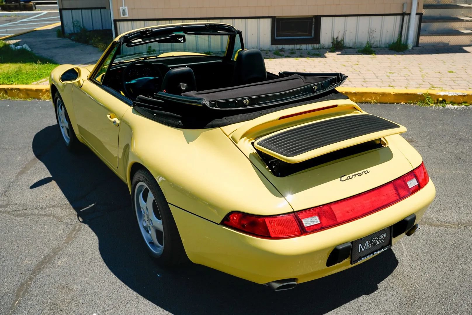 Used 1997 Porsche 911 Carrera RWD image 7
